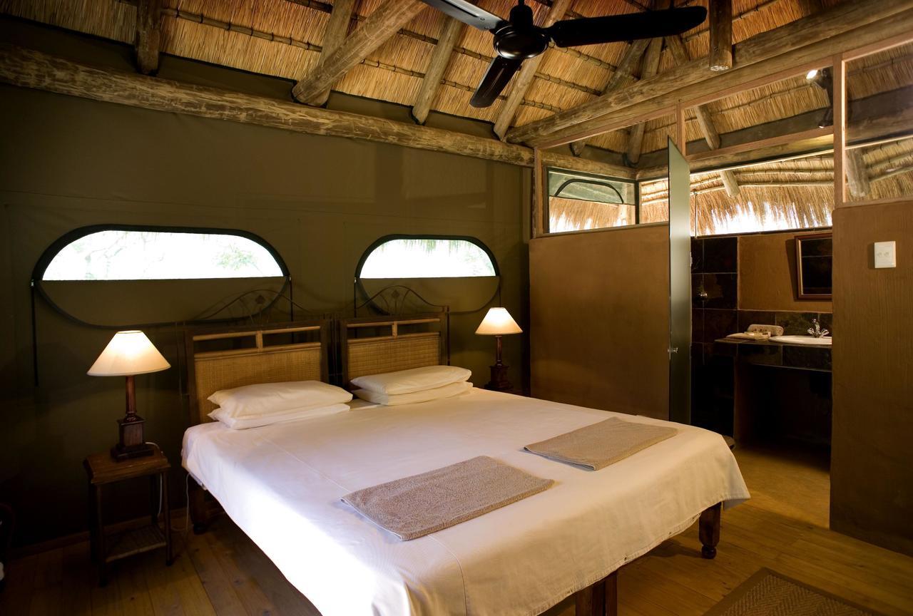 Wildside Safari Camp Villa Golders Green Стая снимка